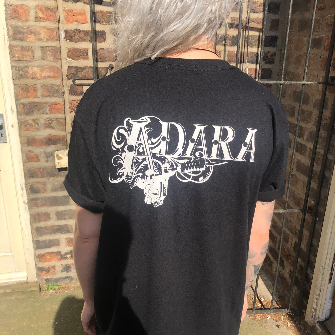 Adara Classic - T-Shirt